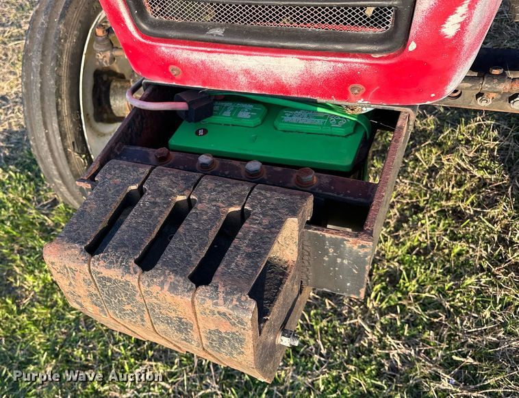 image for item EJ8429 2005 Farm Pro 2420 tractor