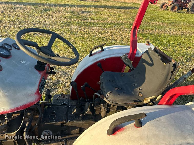 image for item EJ8429 2005 Farm Pro 2420 tractor