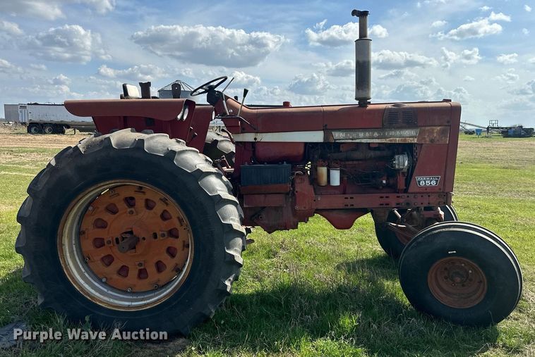 image for item EJ8430 1964 International Farmall 856 tractor
