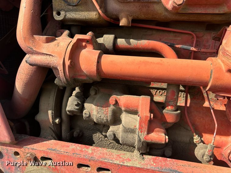 image for item EJ8430 1964 International Farmall 856 tractor