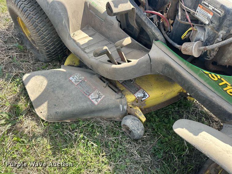 image for item EJ8441 (2) John Deere lawn mowers