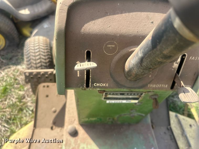 image for item EJ8441 (2) John Deere lawn mowers