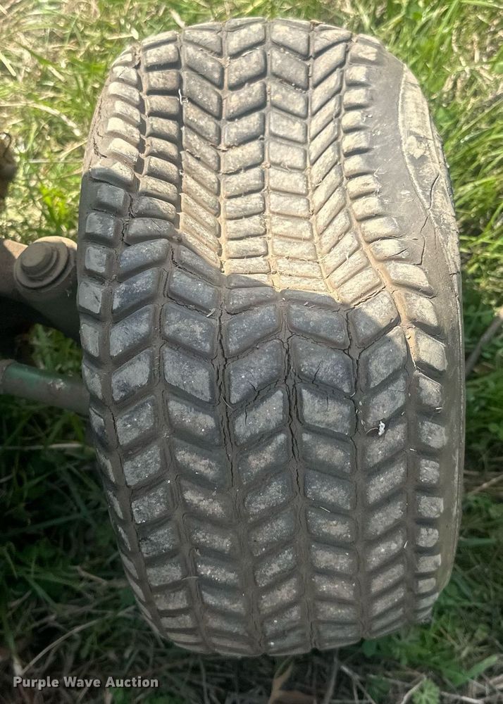 image for item EJ8441 (2) John Deere lawn mowers