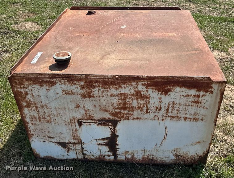 image for item EJ8443 Tank