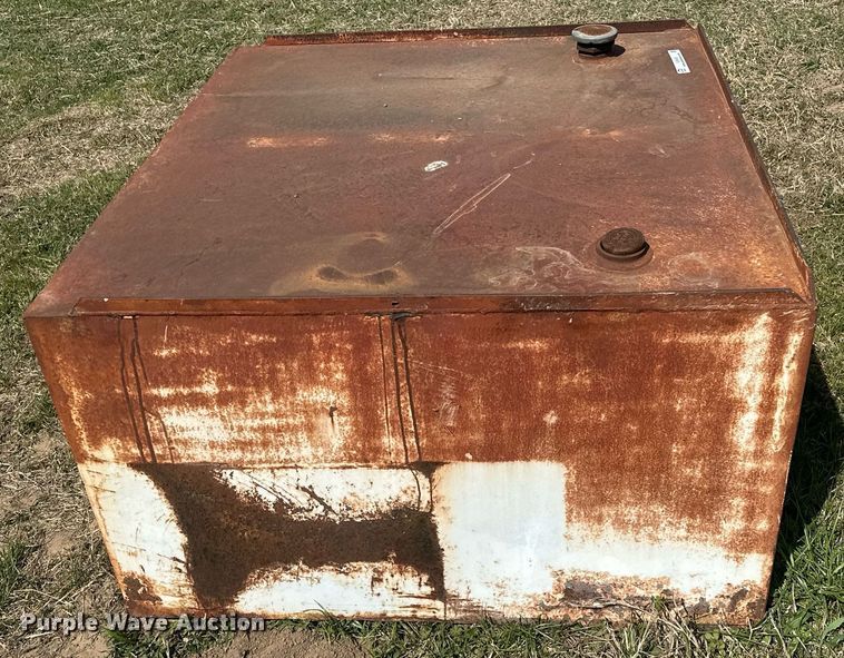 image for item EJ8443 Tank