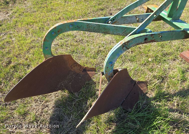 image for item EJ8446 Three point attachments