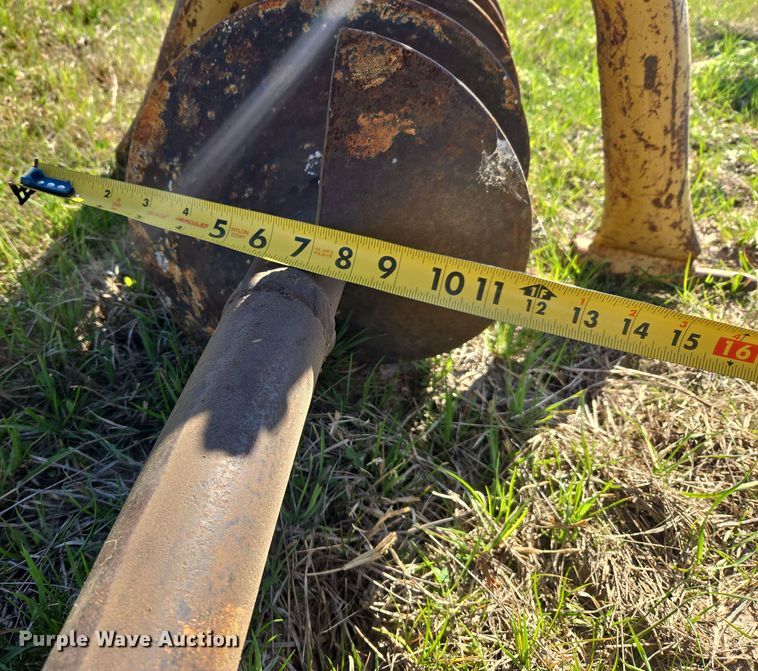 image for item EJ8446 Three point attachments