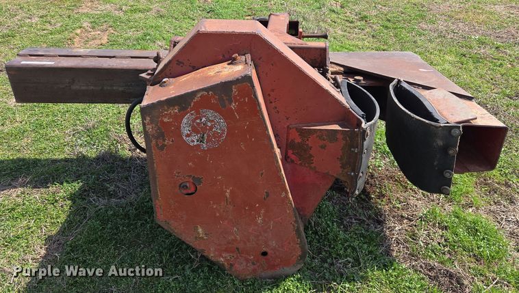 image for item EJ8448 Savage 4200 pecan harvester