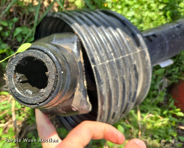 image for item EJ8448 Savage 4200 pecan harvester