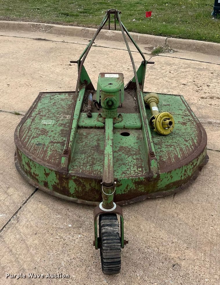 image for item EJ8520 John Deere 506 rotary mower