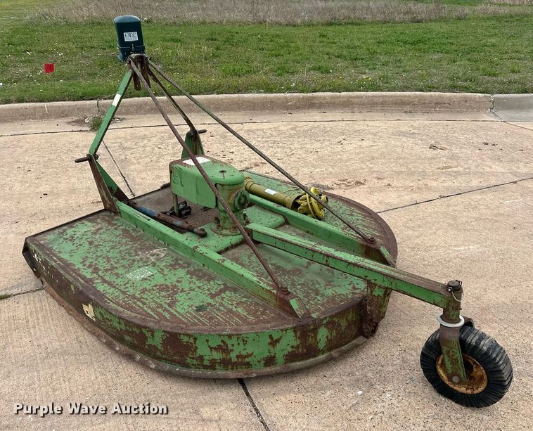 image for item EJ8520 John Deere 506 rotary mower