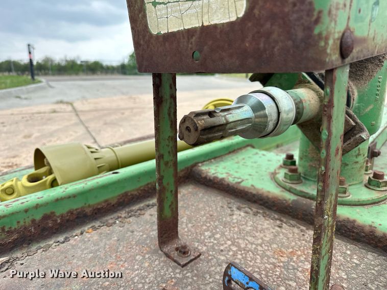 image for item EJ8520 John Deere 506 rotary mower