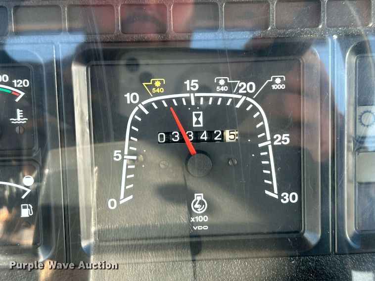 image for item EK2756 Ford 7740 Powerstar SLE MFWD tractor