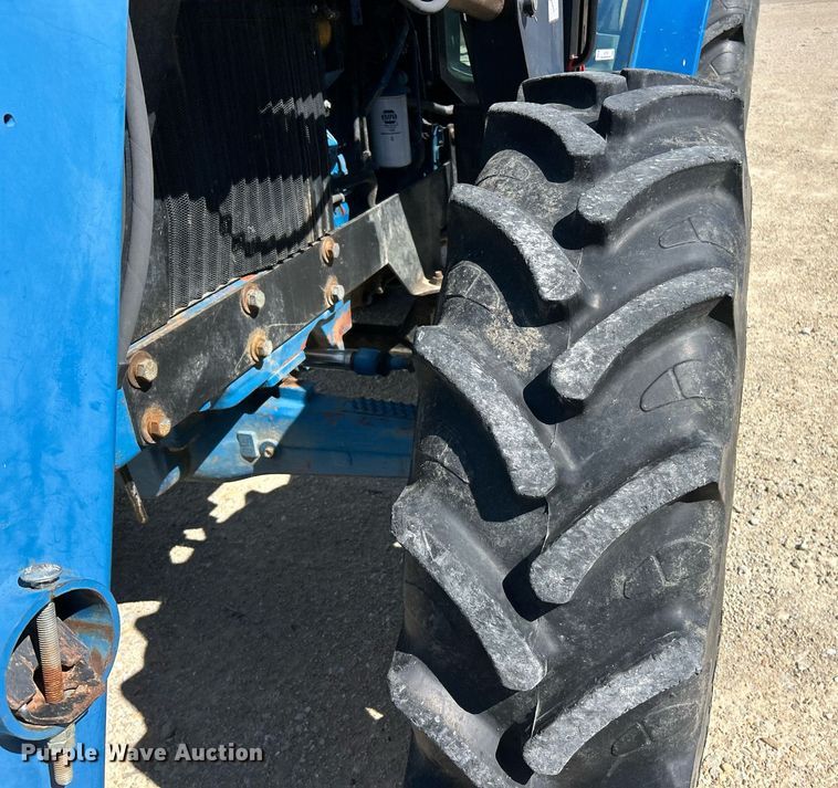 image for item EK2756 Ford 7740 Powerstar SLE MFWD tractor