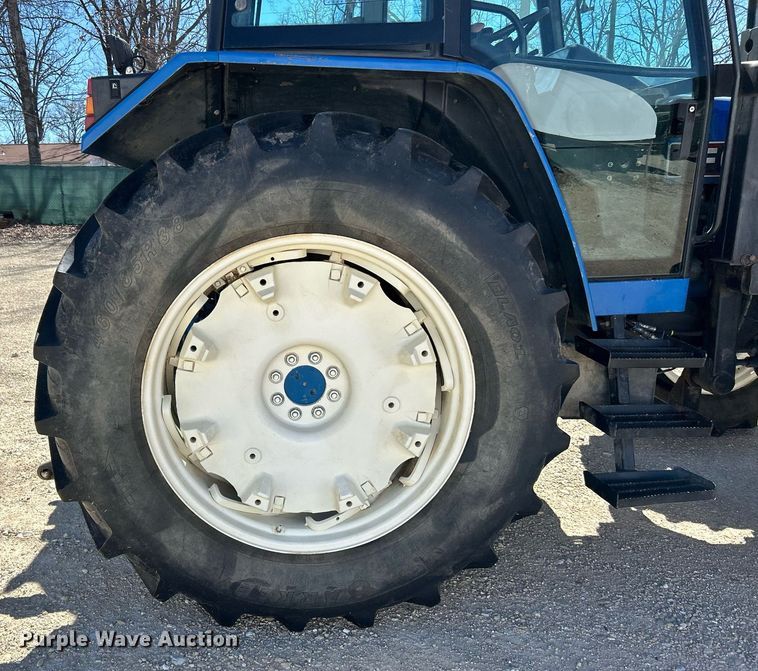 image for item EK2756 Ford 7740 Powerstar SLE MFWD tractor