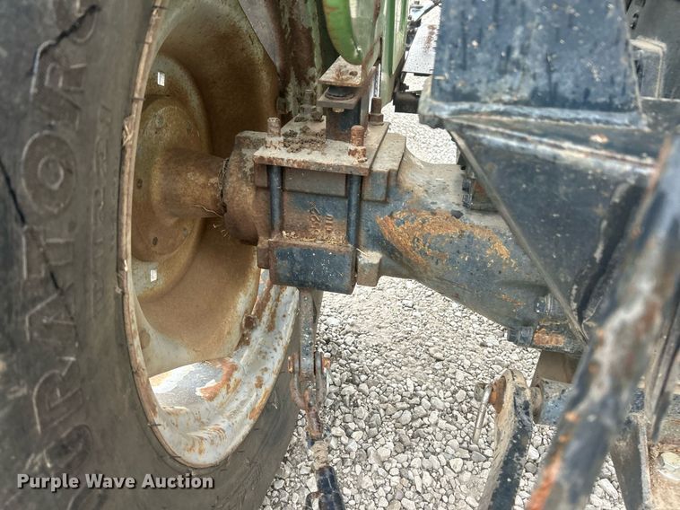 image for item EK2804 Deutz-Allis 5230  tractor