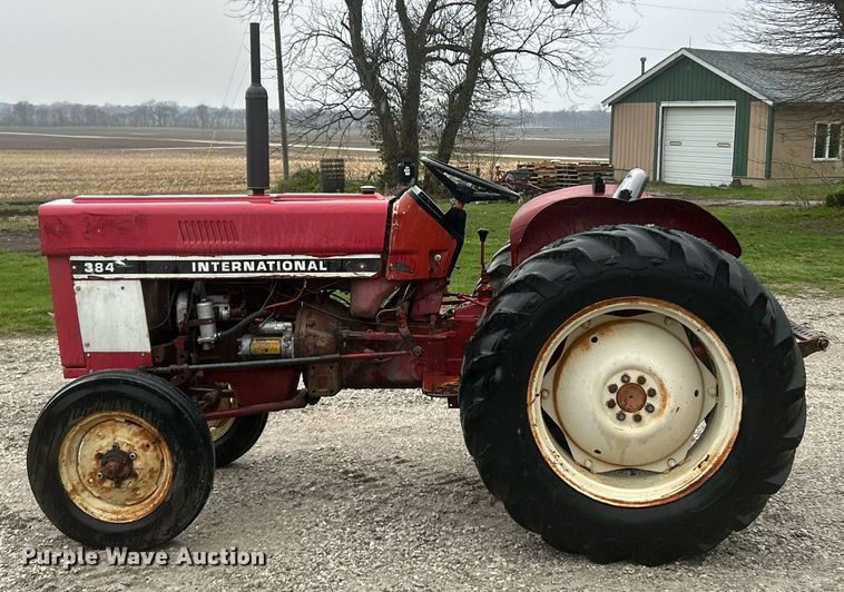 image for item EK2806 International 384 tractor