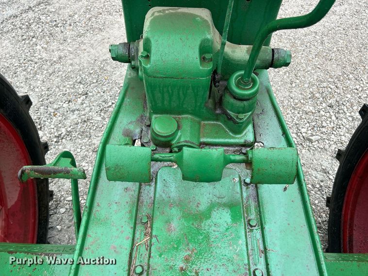 image for item EK2807 Oliver Row Crop 66 tractor