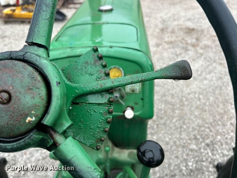 image for item EK2807 Oliver Row Crop 66 tractor