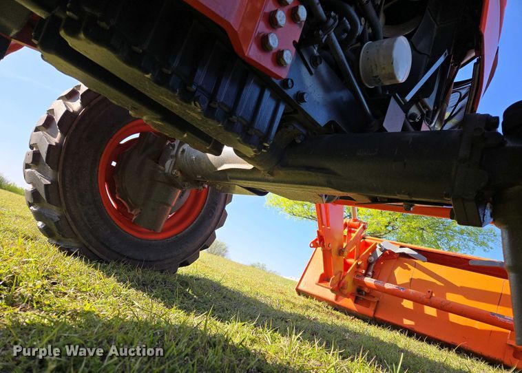 image for item EL1991 2013 Kubota L6060D MFWD tractor