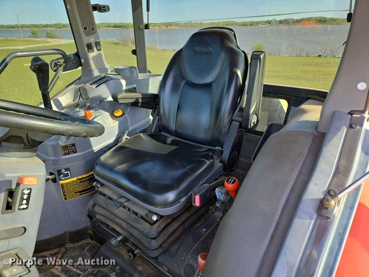 image for item EL1991 2013 Kubota L6060D MFWD tractor