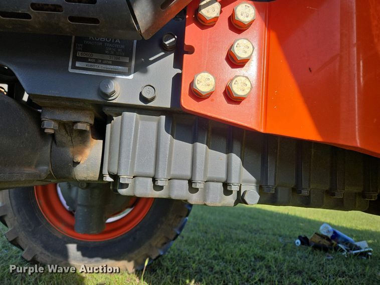 image for item EL1991 2013 Kubota L6060D MFWD tractor