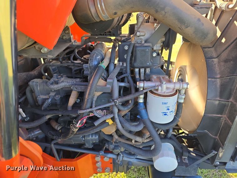 image for item EL1991 2013 Kubota L6060D MFWD tractor