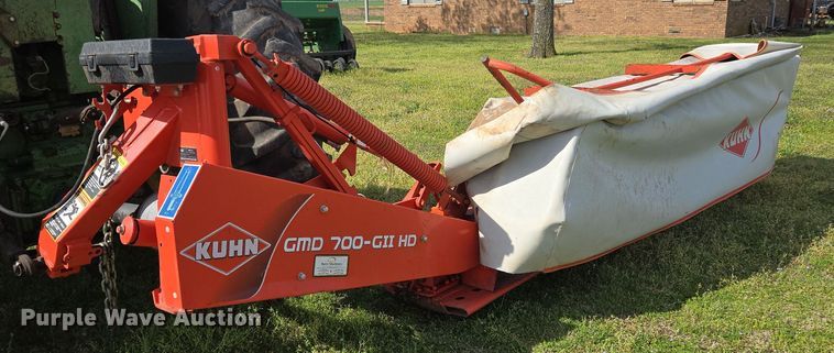 image for item EL5541 Kuhn GMD 700-GII HD disc mower