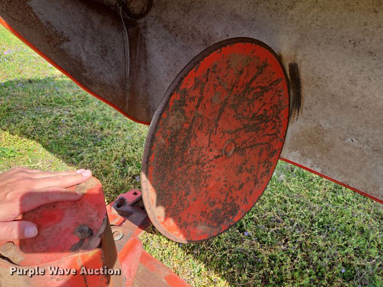 image for item EL5541 Kuhn GMD 700-GII HD disc mower