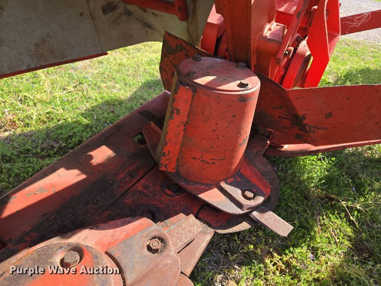 image for item EL5541 Kuhn GMD 700-GII HD disc mower