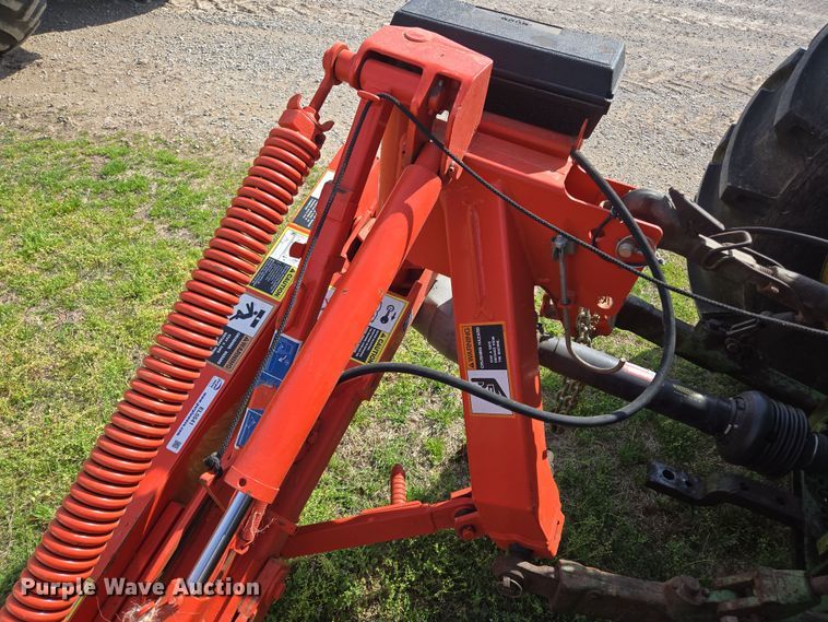 image for item EL5541 Kuhn GMD 700-GII HD disc mower