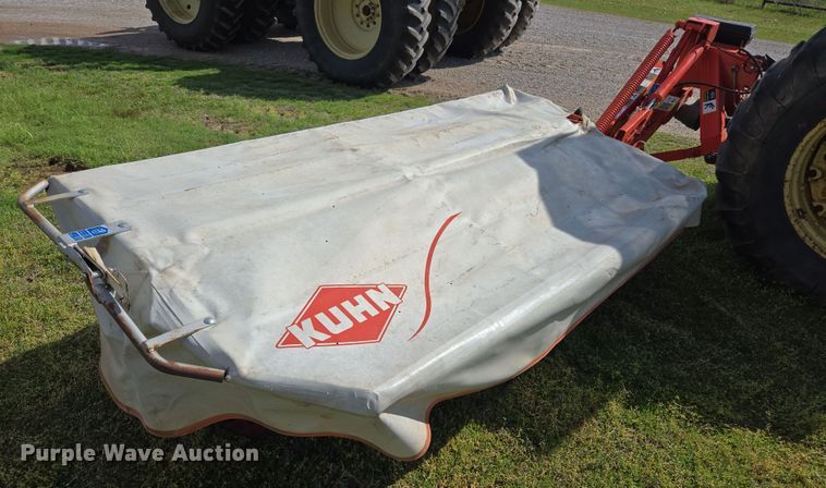 image for item EL5541 Kuhn GMD 700-GII HD disc mower