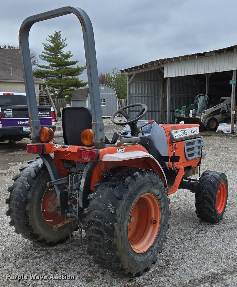 image for item EM6013 Kubota B2400 HFWD tractor