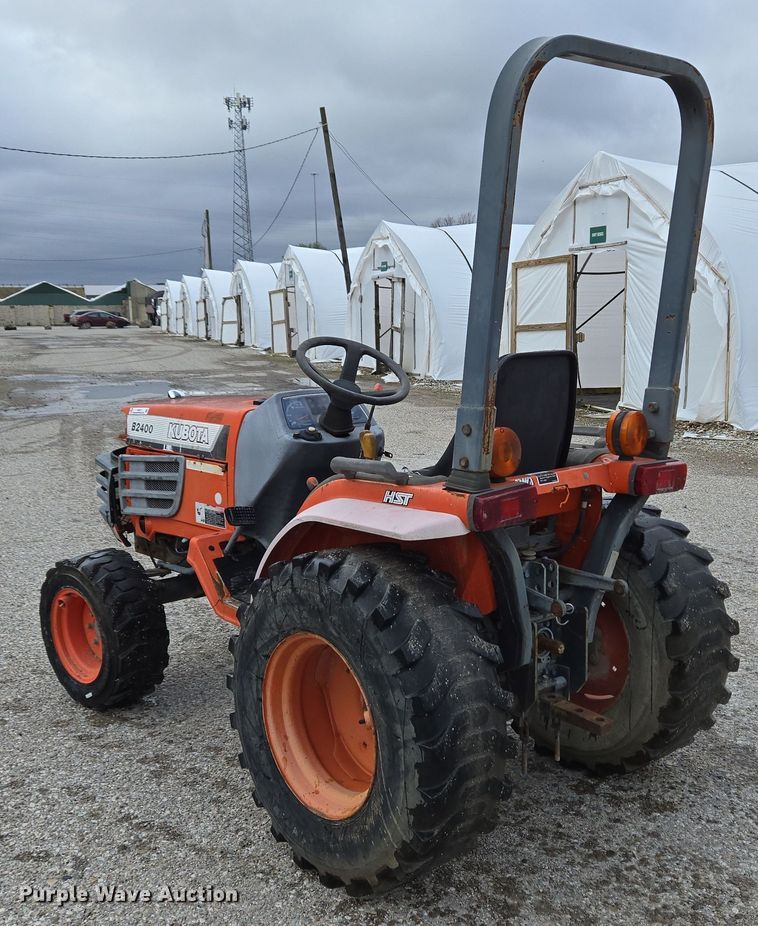 image for item EM6013 Kubota B2400 HFWD tractor