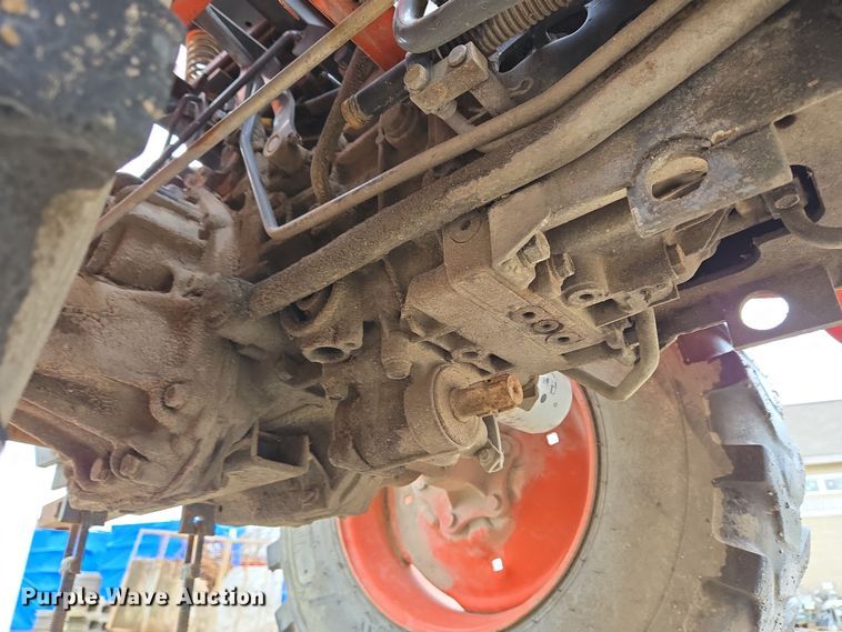 image for item EM6013 Kubota B2400 HFWD tractor