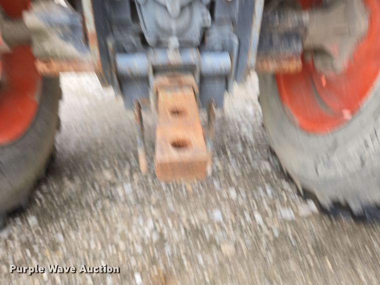 image for item EM6013 Kubota B2400 HFWD tractor