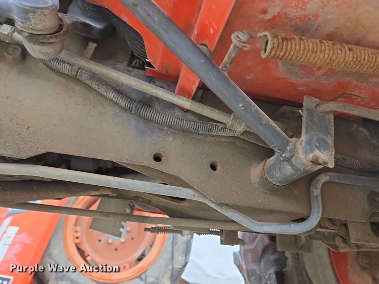 image for item EM6013 Kubota B2400 HFWD tractor