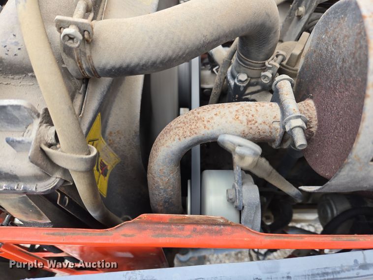 image for item EM6013 Kubota B2400 HFWD tractor