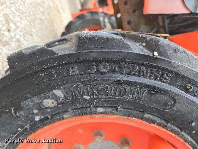 image for item EM6013 Kubota B2400 HFWD tractor