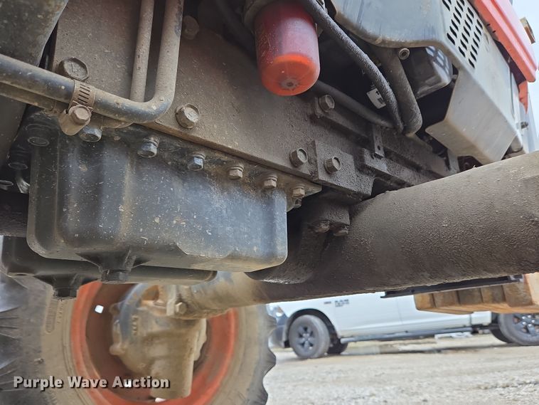 image for item EM6014 Kubota L2900 HFWD tractor