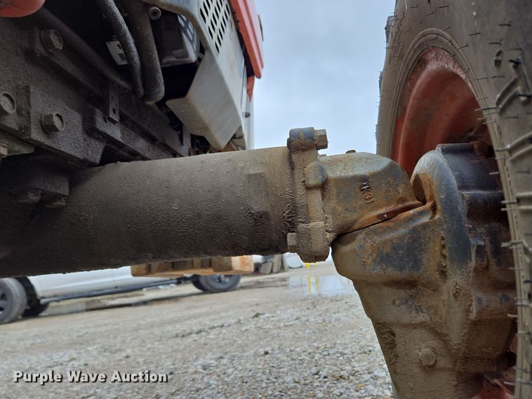 image for item EM6014 Kubota L2900 HFWD tractor