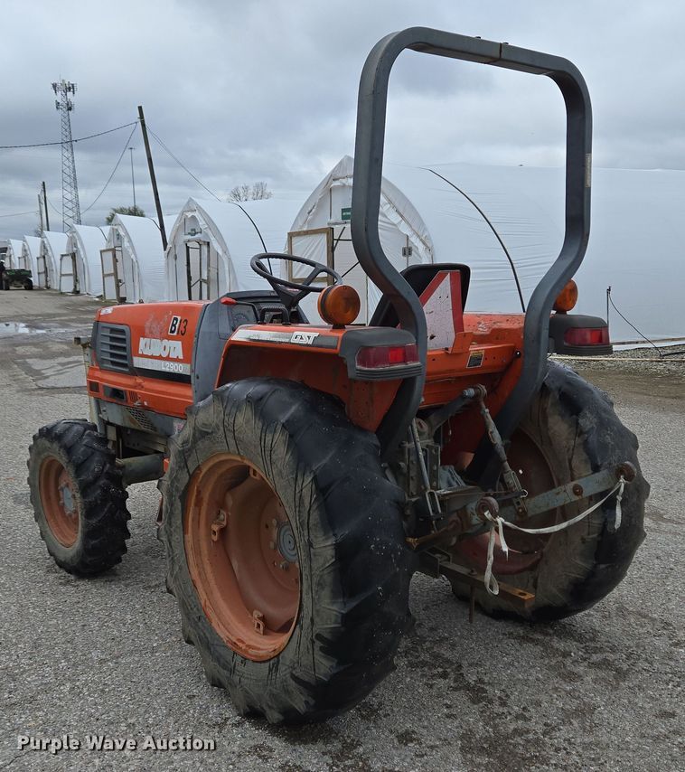 image for item EM6014 Kubota L2900 HFWD tractor