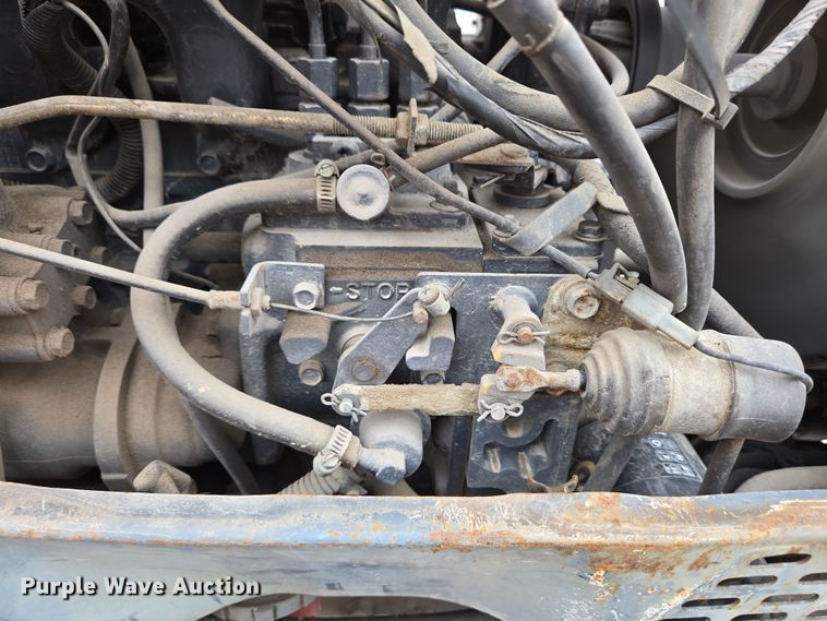 image for item EM6014 Kubota L2900 HFWD tractor