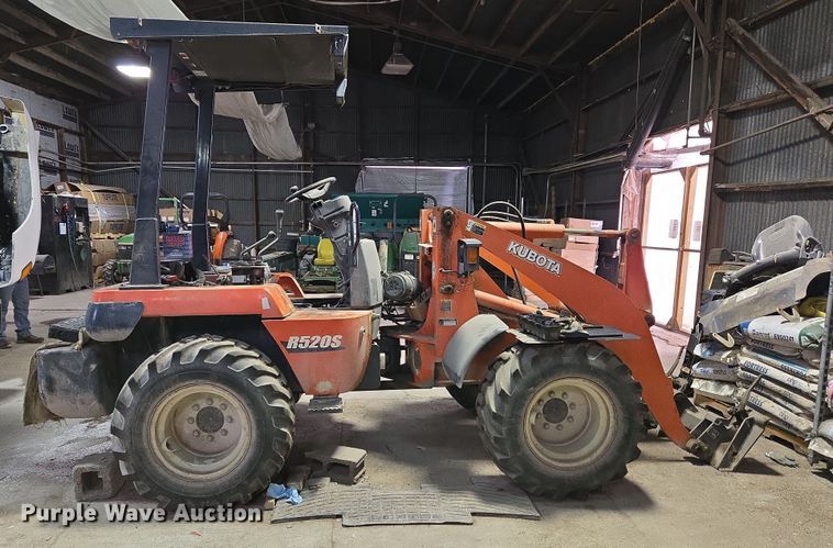 image for item EM6015 2014 Kubota R520S wheel loader