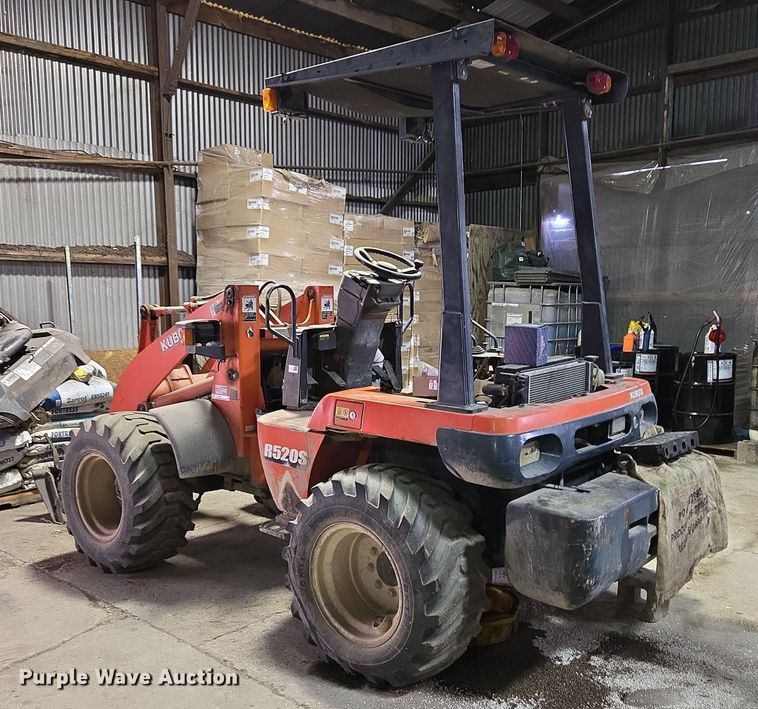image for item EM6015 2014 Kubota R520S wheel loader
