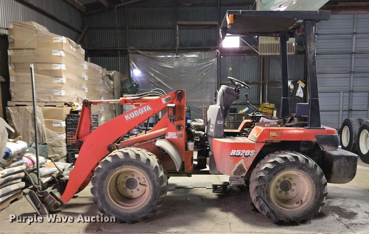 image for item EM6015 2014 Kubota R520S wheel loader