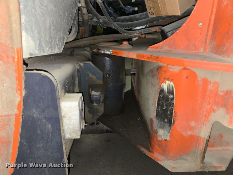 image for item EM6015 2014 Kubota R520S wheel loader