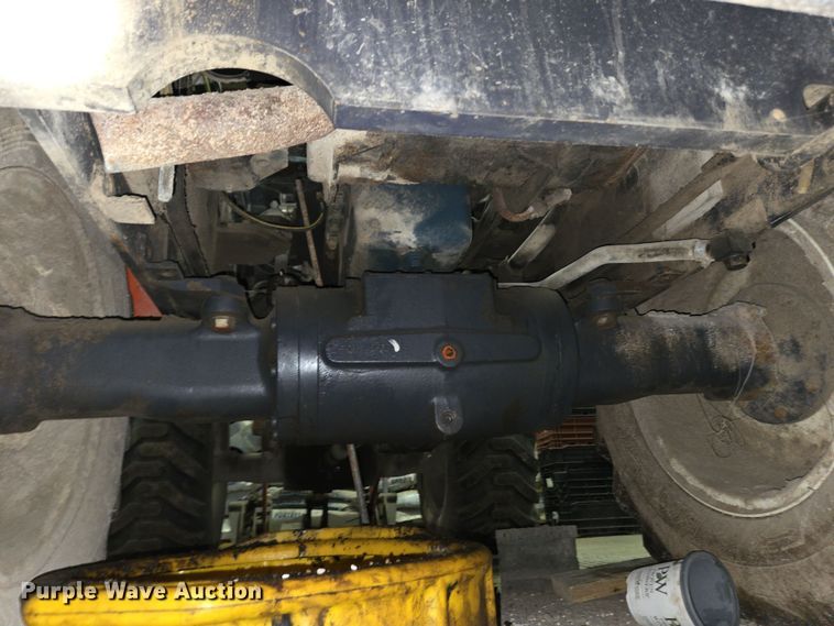 image for item EM6015 2014 Kubota R520S wheel loader