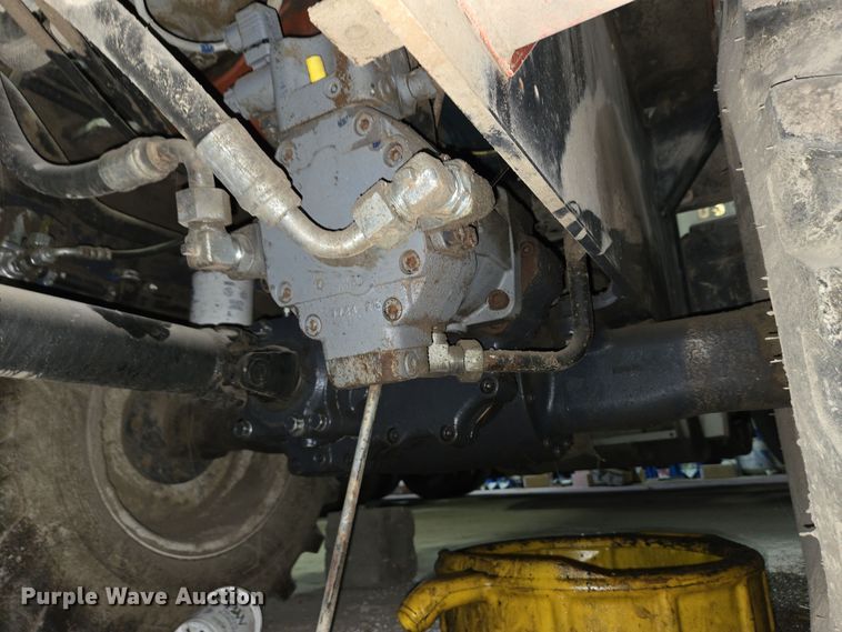 image for item EM6015 2014 Kubota R520S wheel loader