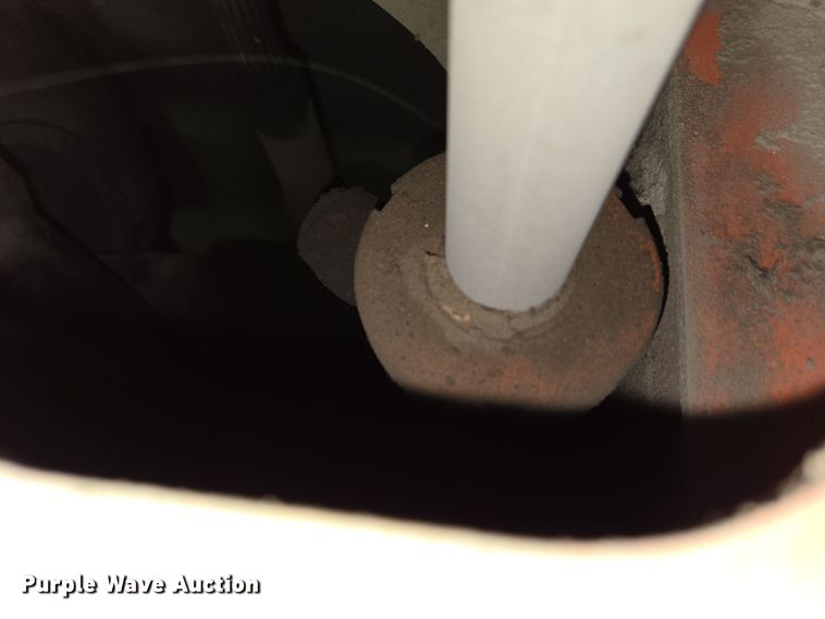 image for item EM6015 2014 Kubota R520S wheel loader